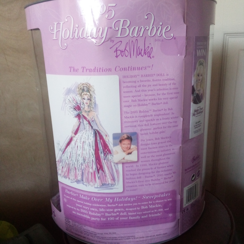 Holiday Barbies - Picture 5 of 6